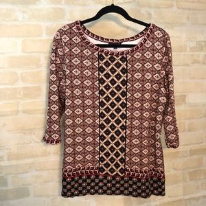3/4 sleeve tunic. Red, black, tan, and white.